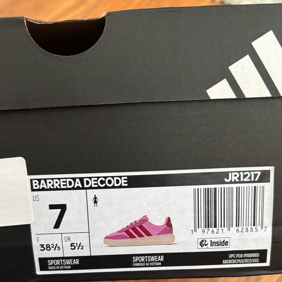 Adidas Barreda Decode Shoes- Brand new in box - Picture 3 of 7